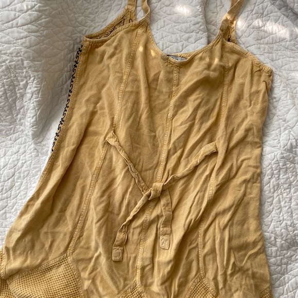 Yellow Embroidered Dress - Picture 5 of 7